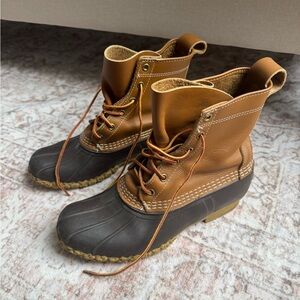 Women’s L.L. Bean Two-Tone Duck Boots Size 8